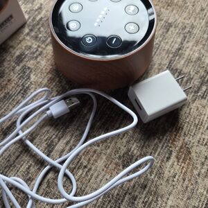 Wood Grain Sound Machine with Charger